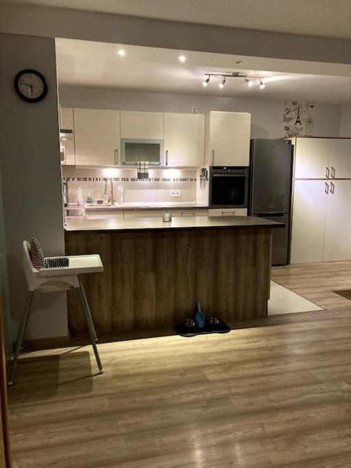 Grosse Wohnkueche, Terrasse, Schlafzimmer Am Steinhuder Meer, Wlan, Parkplatz, Fussbodenheizung, 70Qm 분스토트 외부 사진
