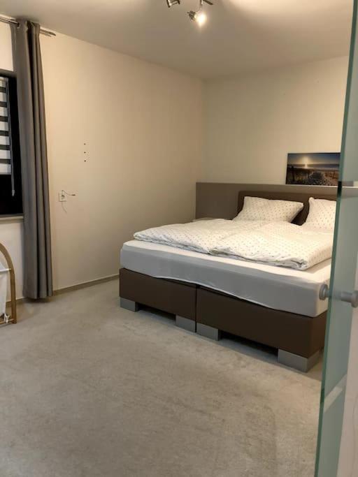 Grosse Wohnkueche, Terrasse, Schlafzimmer Am Steinhuder Meer, Wlan, Parkplatz, Fussbodenheizung, 70Qm 분스토트 외부 사진